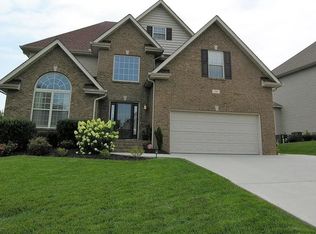 1833 Autumn Bluff Rd, Knoxville, TN 37932