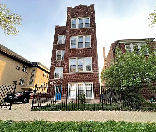 4820 N Springfield Ave #2 Photo 1