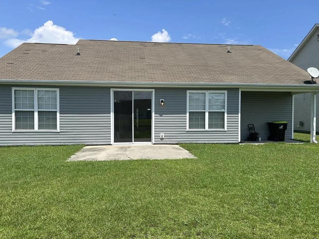 172 Zinnia Drive — Photo 2
