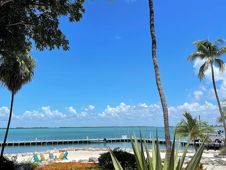97652 Overseas Highway Poincia #3