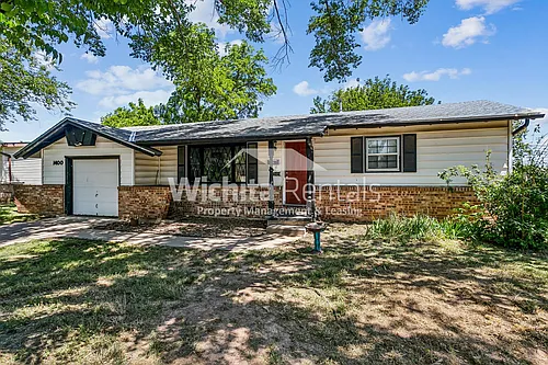 1400 N El Paso Dr Photo 1