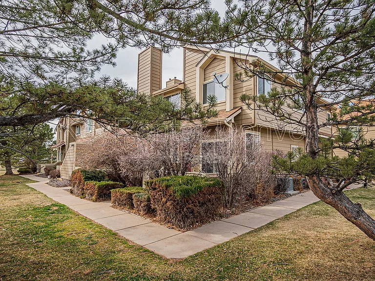 1099 S Walden Way #101 — Photo 56