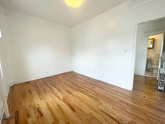 Rented by Pear NYC LLC | media 24