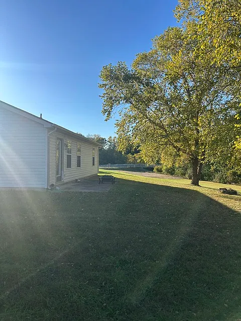 3 bed, 1216 sqft, $1,850 — Photo 4