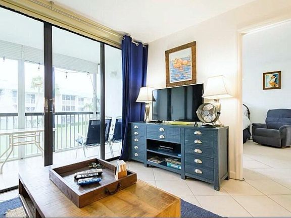 3rd image of 2400 S Ocean Dr APT 5321