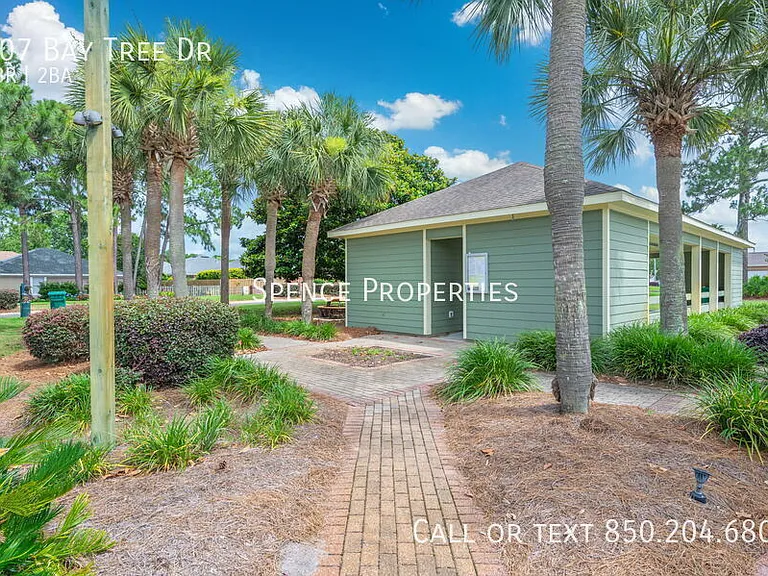 107 Bay Tree Dr — Photo 40