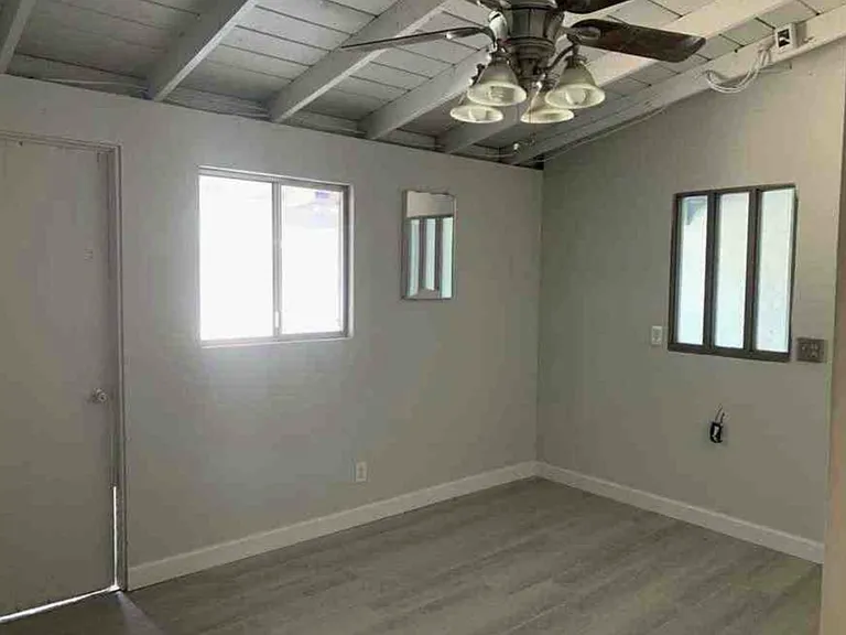 5049 Driftwood Dr — Photo 7