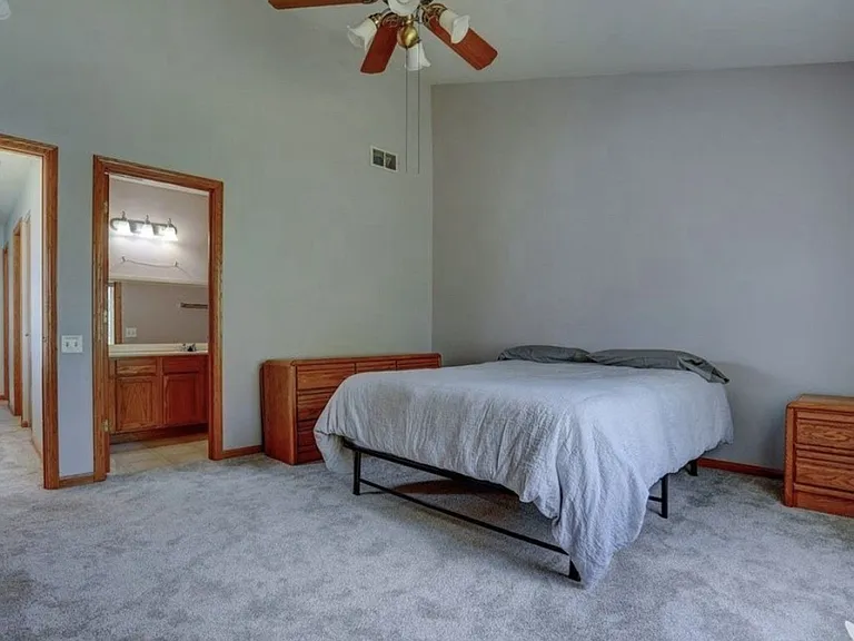 2535 Carrolwood Rd — Photo 14