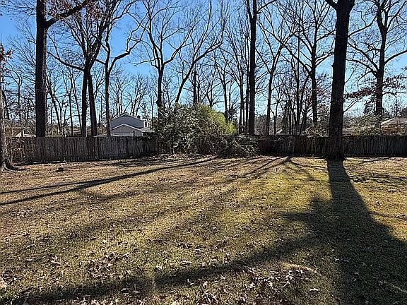 2nd image of 1855 Hamilton Blvd