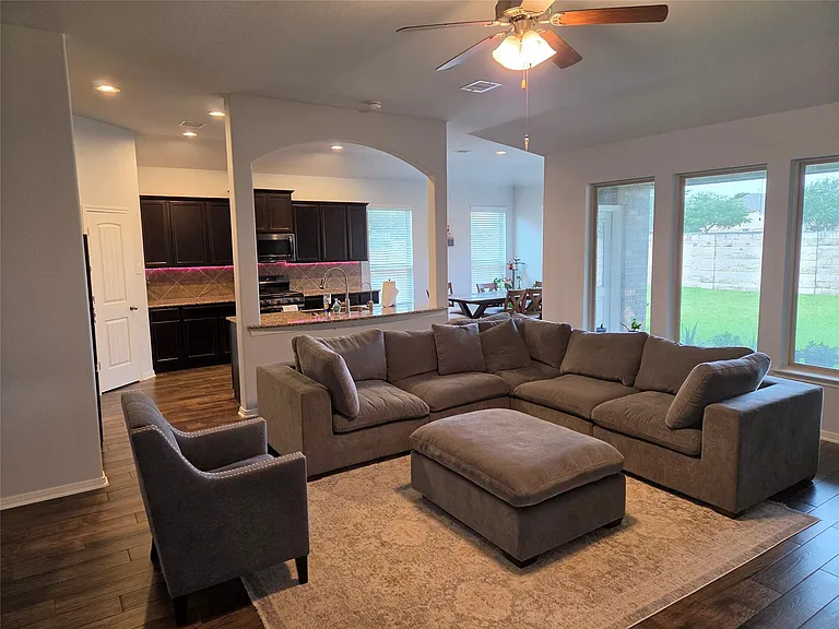 2514 Copper Fields Dr — Photo 20