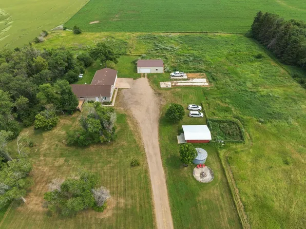 19101 125th St SE, Sawyer, ND 58781