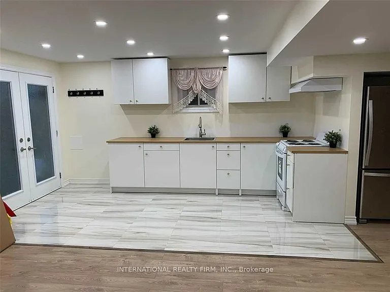 59 Frank Kelly Dr #BASEMENT — Photo 1