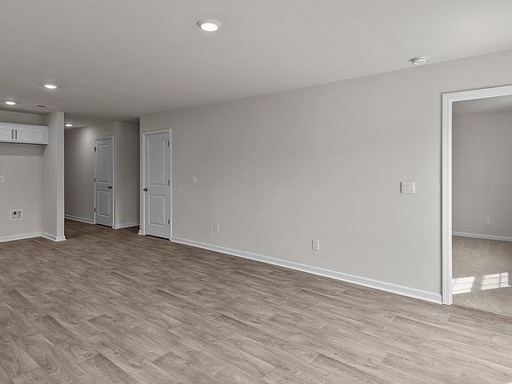 5th image of 312 Rudy's Court