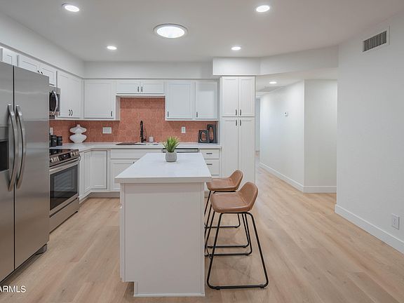 4th image of 4502 E CAROL Avenue #5