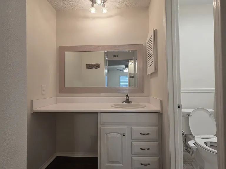 2201 Scenic Hwy #K4 — Photo 11