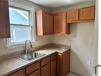 3759 Northampton Rd, Cleveland Heights, OH, 44121