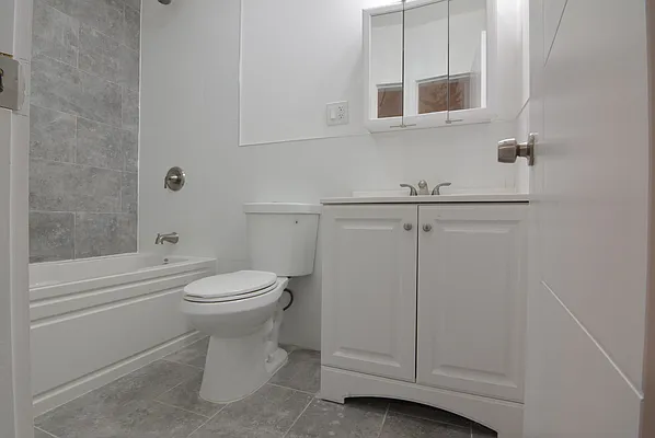 Rented by David Hirsch, LREB | media 15