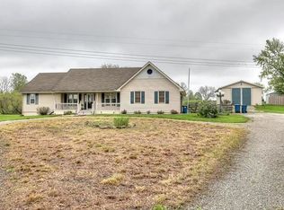 621 Columbia Rd, Liberty, MO 64068