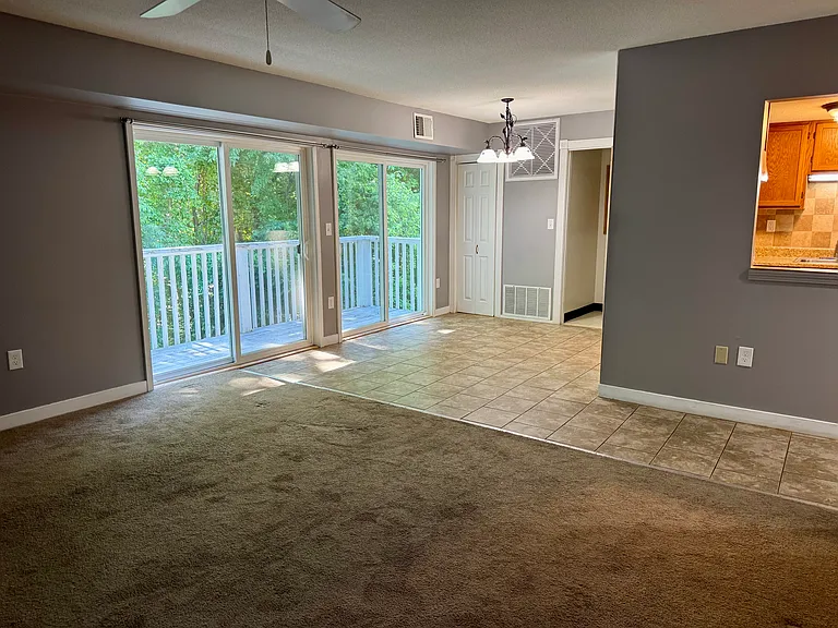 59 Brookwood Dr #C — Photo 5