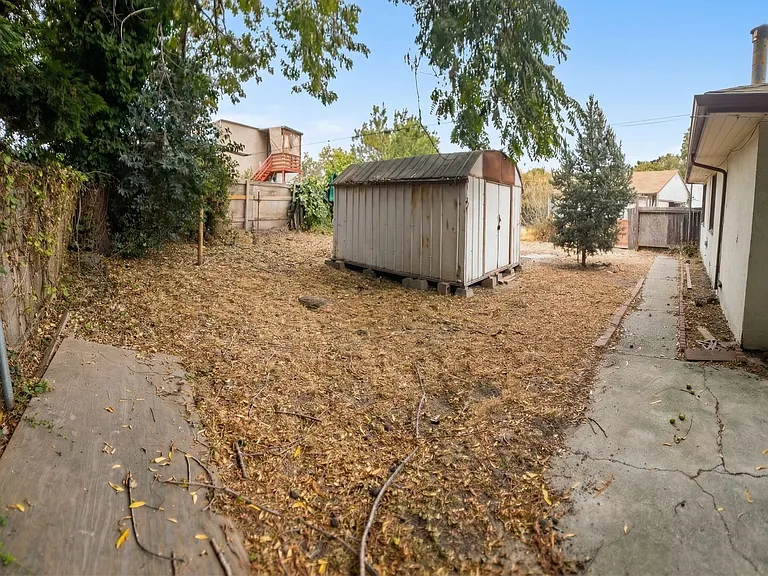 410 Bristol Blvd — Photo 11