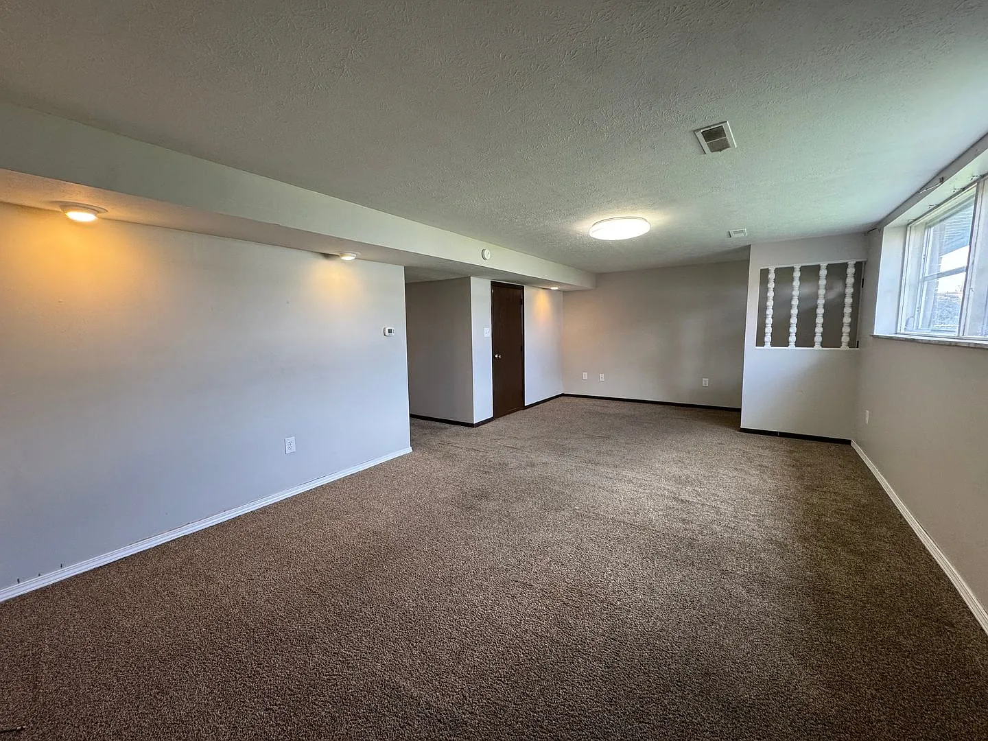 2204 6th Avenue — Photo 4