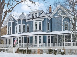 555 Cherry St, Winnetka, IL 60093