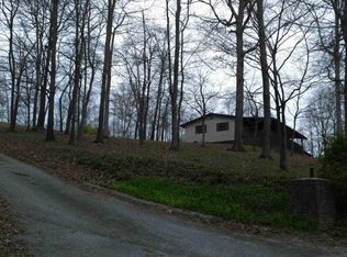 261 Rain Valley Rd, La Follette, TN 37766