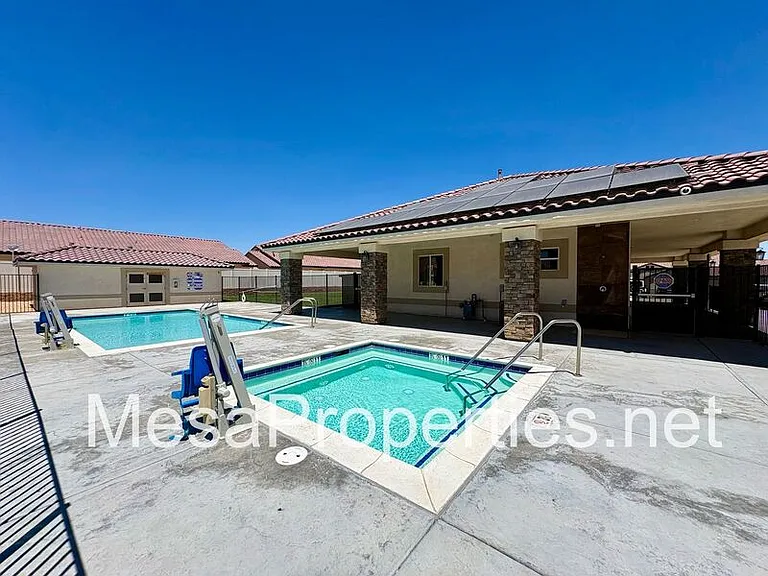 9550 Tamarisk Ave #127 — Photo 19