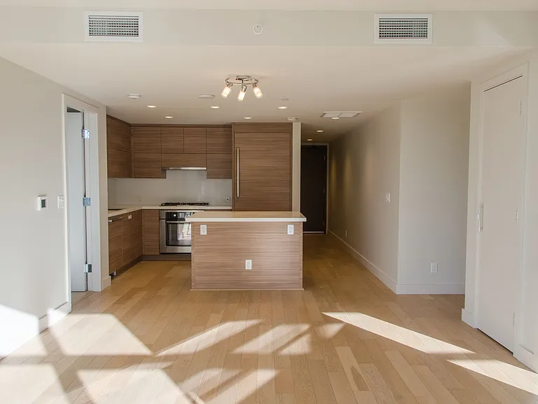 588 Bell St #1001S — Photo 7