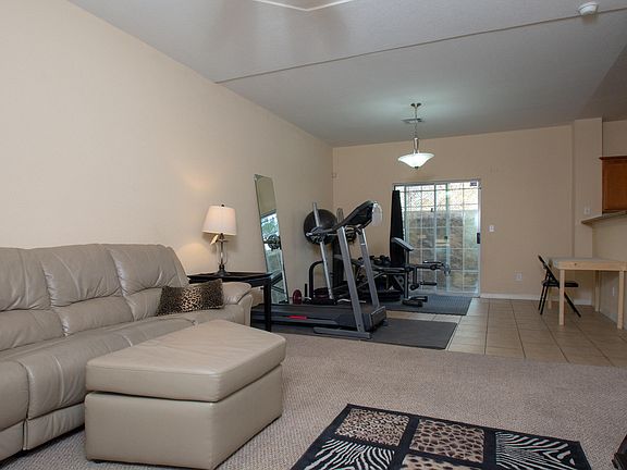 5th image of 3150 N Yarbrough Dr APT A-2