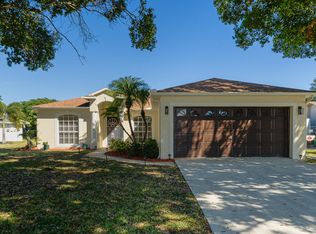 2201 SE Carnation Rd, Port Saint Lucie, FL 34952