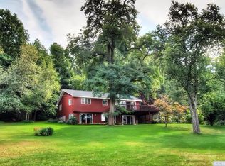 326 N Mountain Rd, Copake Falls, NY 12517