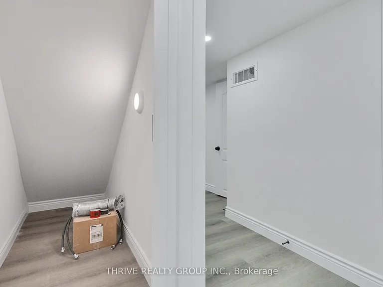 2043 Cedarpark Dr #LOWER — Photo 17