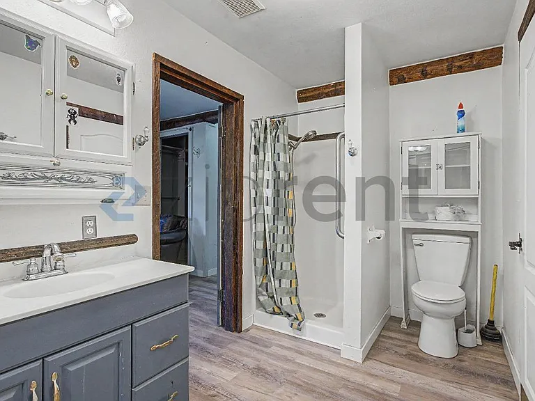 619 NW 199th St #2 — Photo 22
