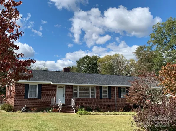 1038 Clarkson St, Rock Hill, SC 29730