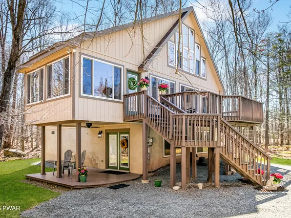 15 Laurel Point, Lake Ariel, PA 18436