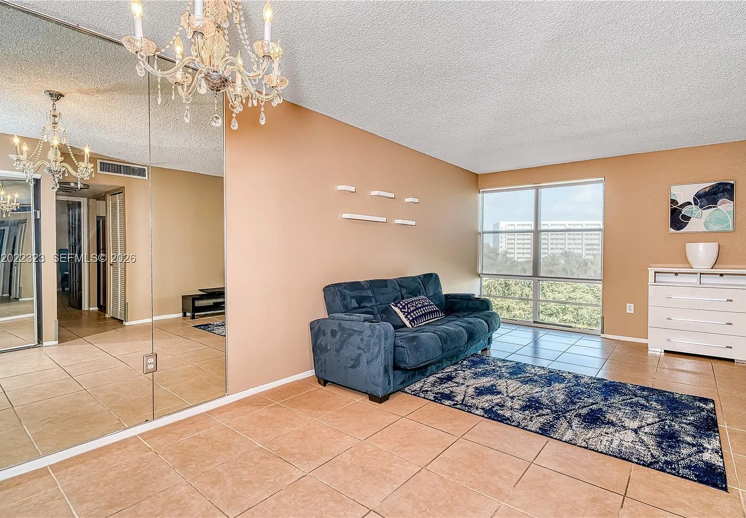 Avila Condo — Photo 3
