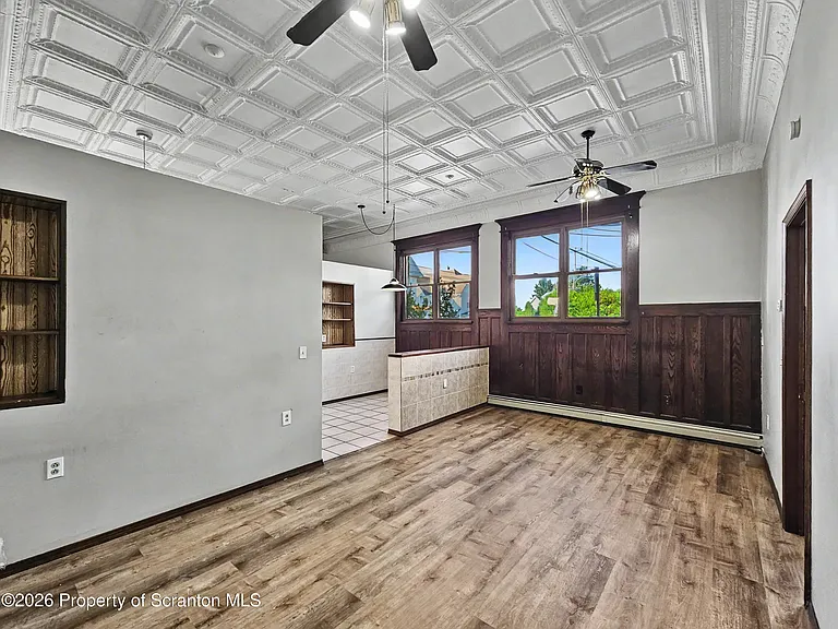 1301 Main St #A — Photo 4