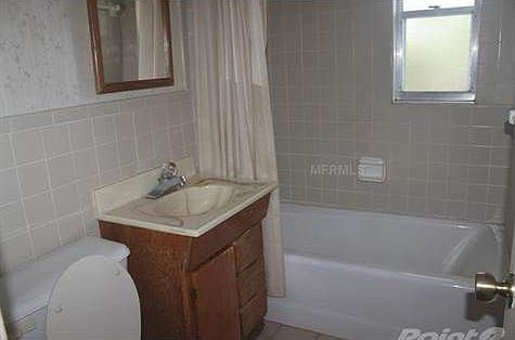 3rd image of 304 Floriland Ave
