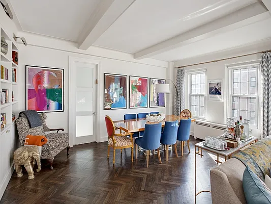 Sold by Sotheby's International Realty | media 17