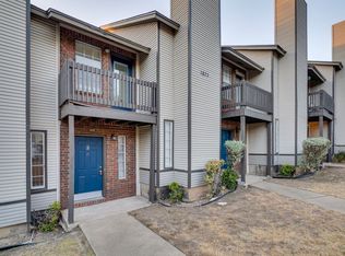 1823 River Crossing Cir APT B, Austin, TX 78741