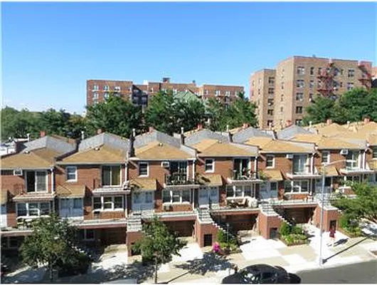 Rented by Douglas Elliman | media 7