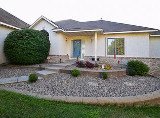 5930 Cardinal Ridge Trl SE, Prior Lake, MN 55372