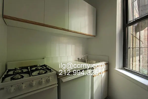 Rented by City Connections Realty | media 28