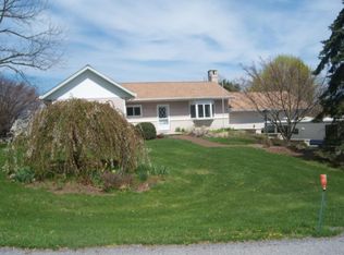 7147 Halpin Rd, New Tripoli, PA 18066