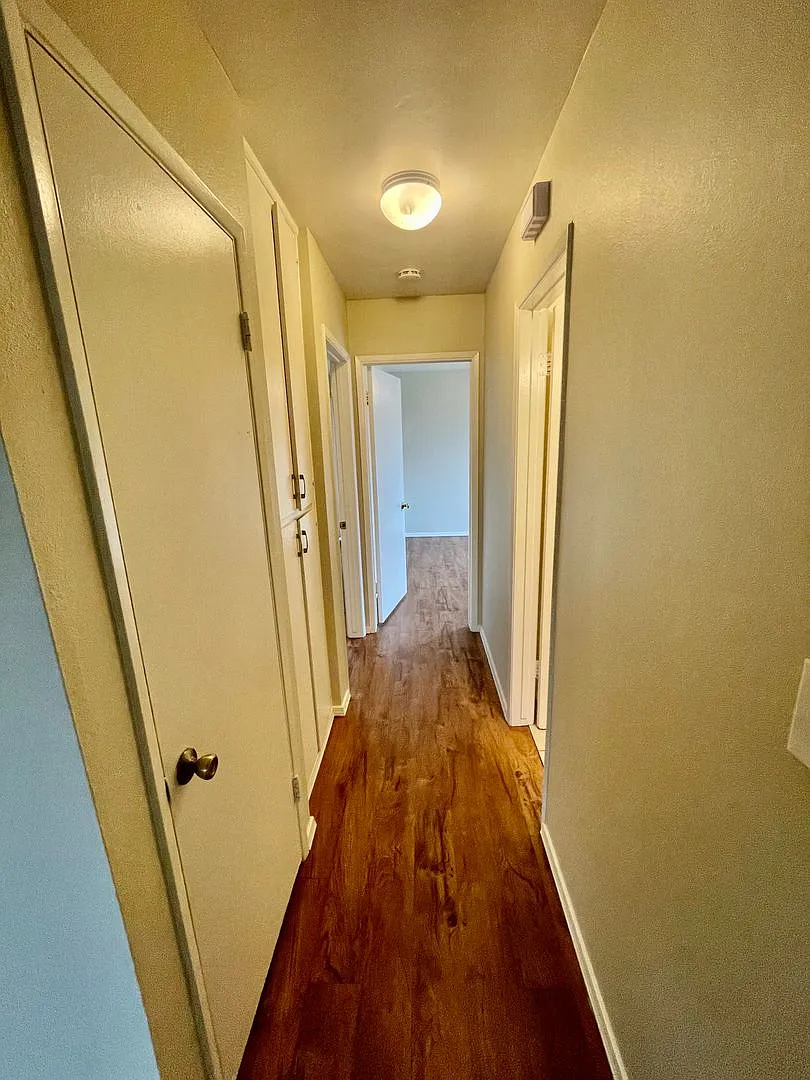 Bright and open North Park 2 bedroom, 2 bathroom — Photo 1