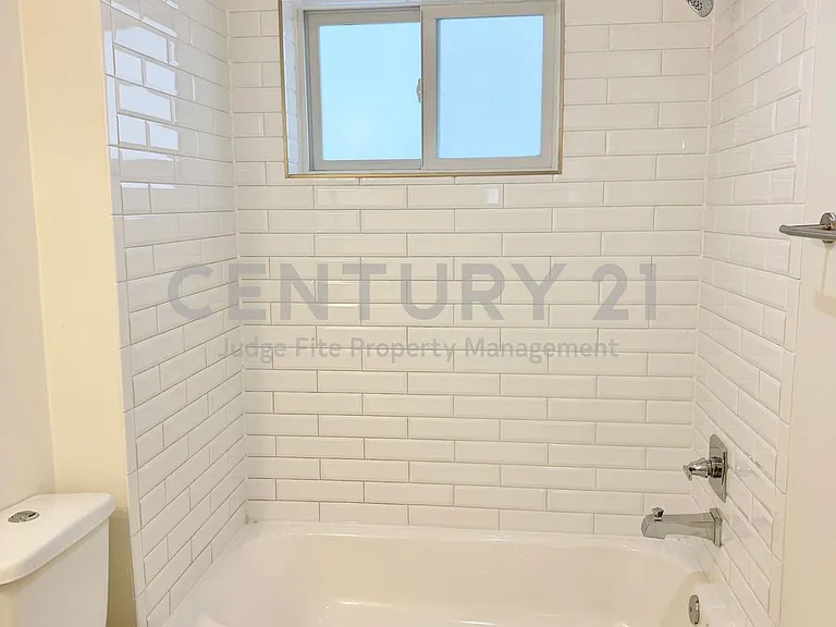 5010 San Jacinto St #201 — Photo 6