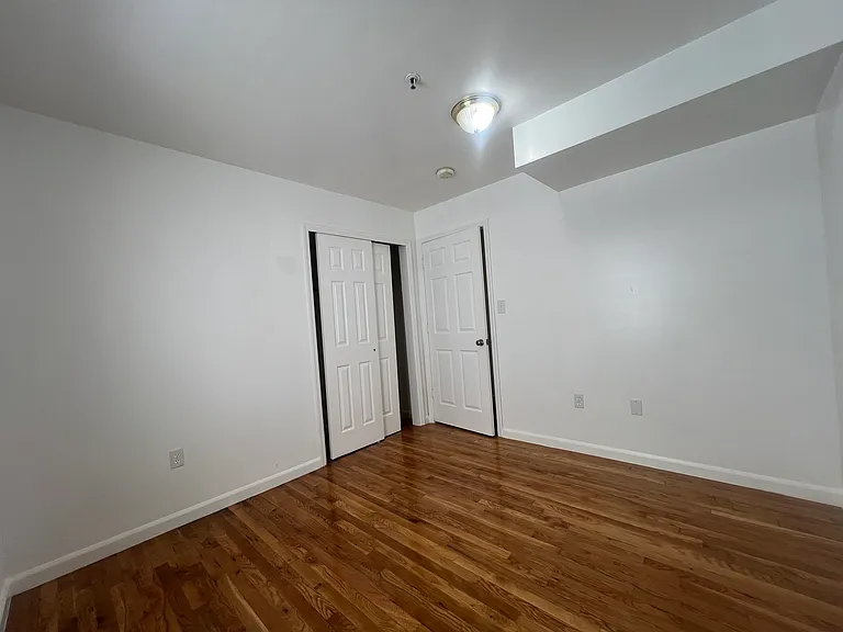 16 Bergen Ave #2 — Photo 3
