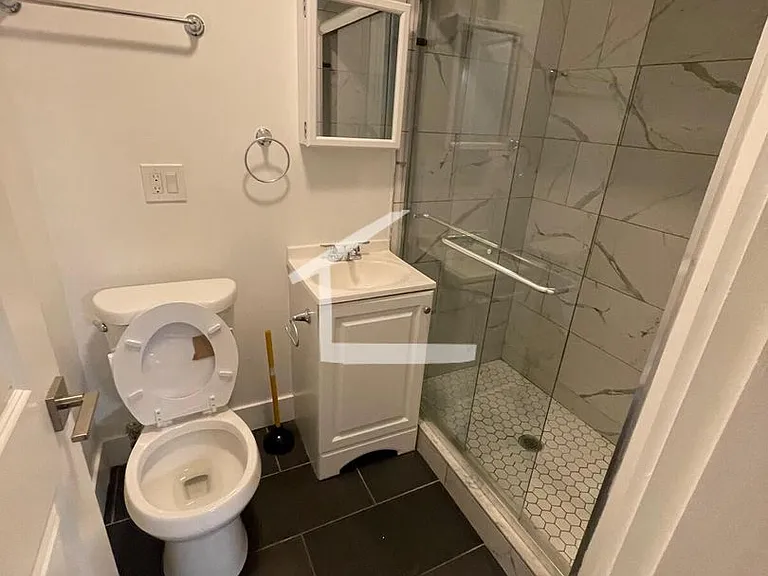83 Park Dr #A — Photo 9