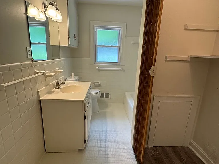 204 Glen Ridge Rd NE — Photo 18